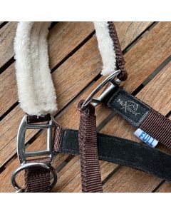 Farbe braun, helles Faux Fur